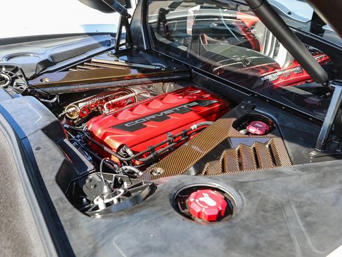 Used 2022 Chevrolet Corvette Stingray Premium Cpe w/ Z51 Performance Package RWD image 20