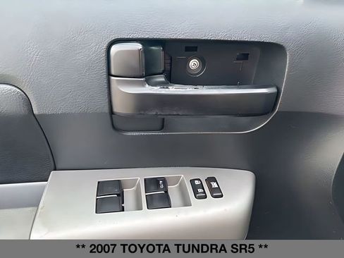 Used 2007 Toyota Tundra SR5 AWD/4WD image 12