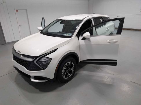 Certified 2023 Kia Sportage LX image 16