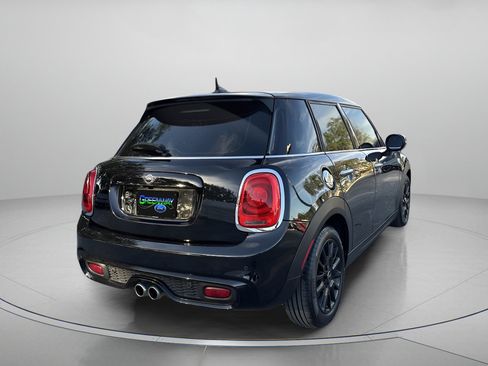 Used 2020 MINI Cooper S image 3