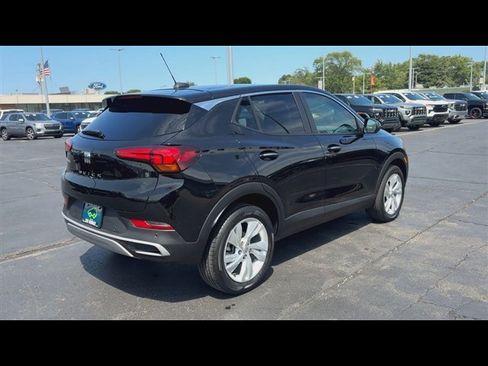 Used 2025 Buick Encore GX Preferred w/ Advanced Technology Package AWD/4WD image 8