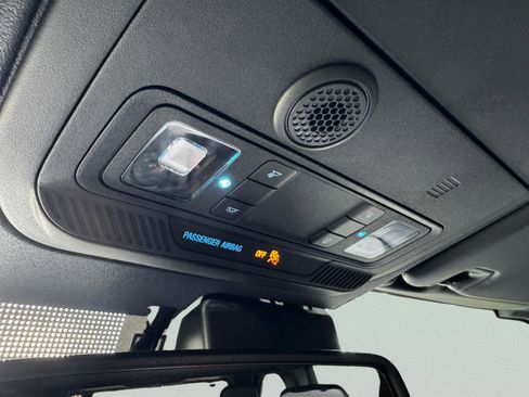 Used 2023 Ford Bronco Outer Banks image 41