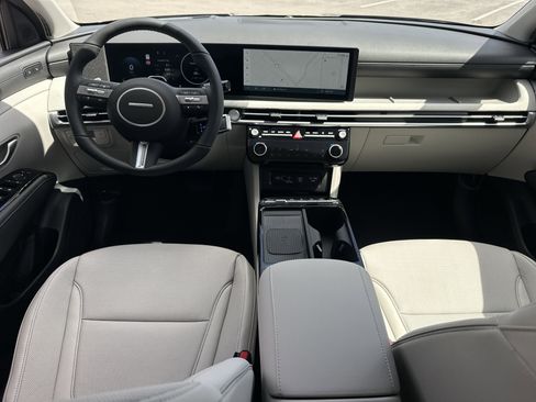 New 2026 Hyundai Tucson Limited FWD image 17