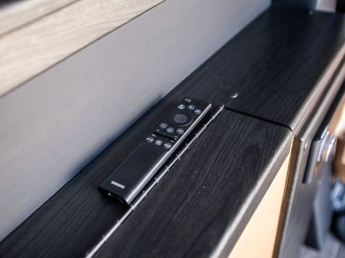 Used 2022 Mercedes-Benz Sprinter 3500 image 34