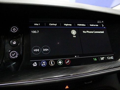 Certified 2023 Buick Envision Preferred image 26