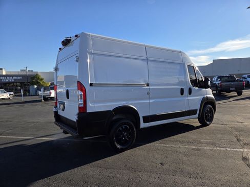 Used 2023 RAM ProMaster 2500 w/ Safety Group image 6