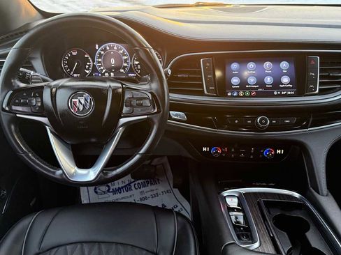 Used 2024 Buick Enclave Avenir w/ Avenir Technology Package image 12