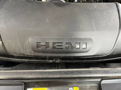 Used 2025 Dodge Durango R/T AWD/4WD image 10