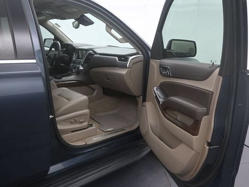 Used 2020 Chevrolet Tahoe LT RWD image 16