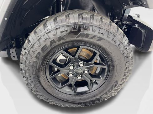 Used 2024 Jeep Wrangler Willys image 88