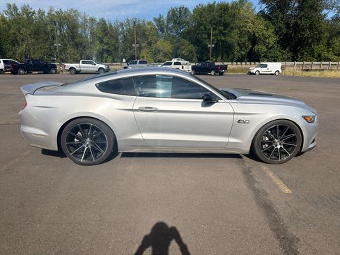 Used 2015 Ford Mustang GT Premium w/ Equipment Group 401A RWD image 8