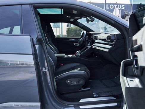 Used 2024 Lamborghini Urus Performante image 30