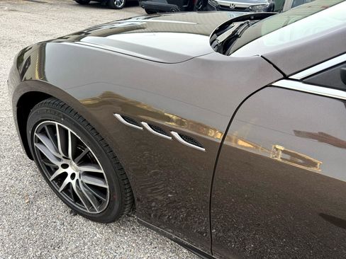 Used 2015 Maserati Ghibli S image 36