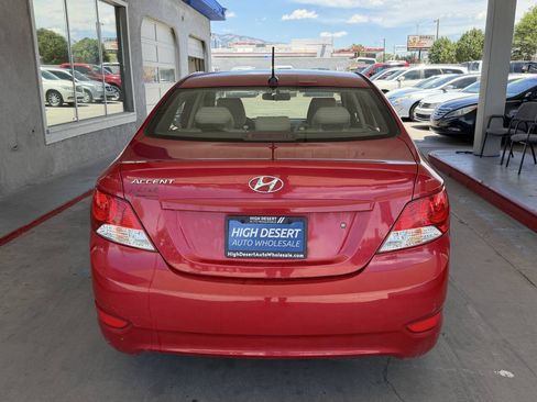 Used 2014 Hyundai Accent GLS FWD image 7