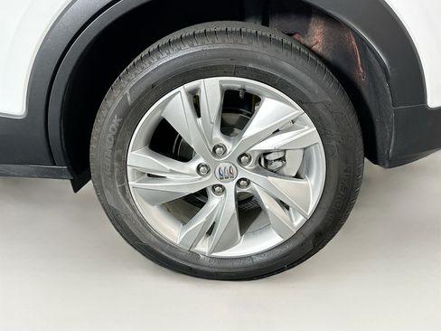 Used 2025 Buick Encore GX Preferred FWD image 11