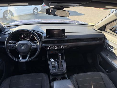 Used 2025 Honda CR-V Sport image 12