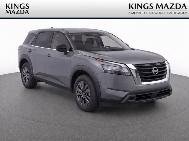 Used 2024 Nissan Pathfinder S AWD/4WD image 1