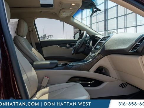 Used 2020 Lincoln Nautilus Reserve AWD/4WD image 21
