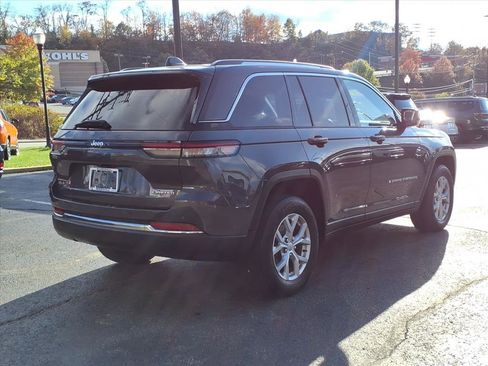 Certified 2023 Jeep Grand Cherokee Limited image 4