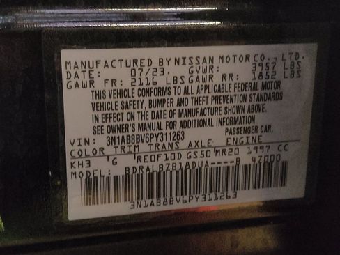 Used 2023 Nissan Sentra S image 33