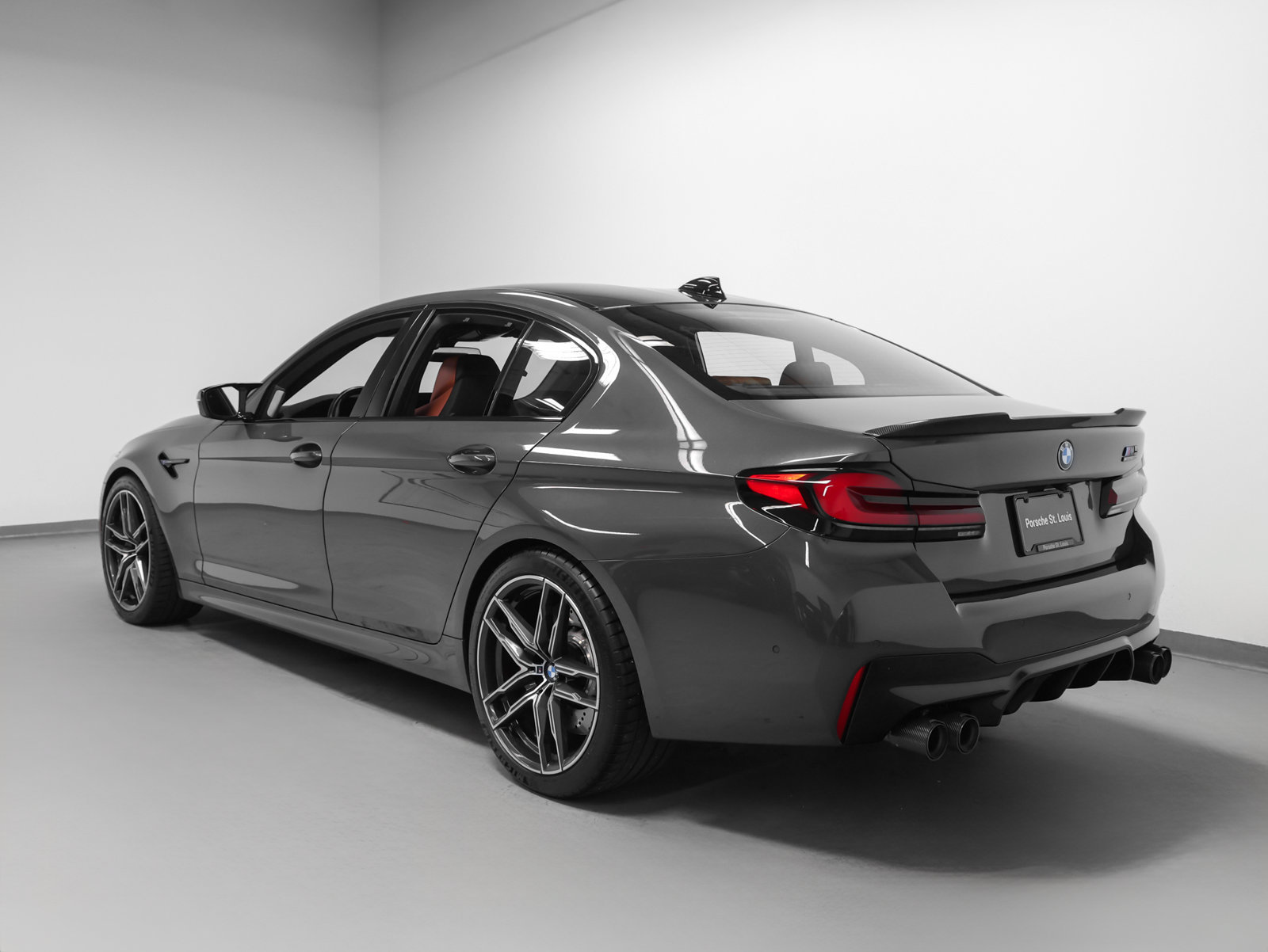 Used 2022 BMW M5 w/ Competition Package AWD/4WD image 3