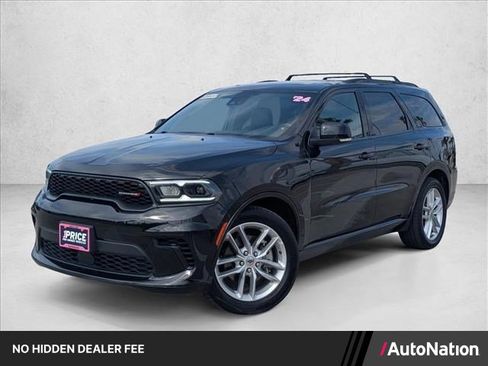 Used 2024 Dodge Durango GT RWD image 1
