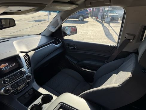 Used 2016 Chevrolet Tahoe LS RWD image 17