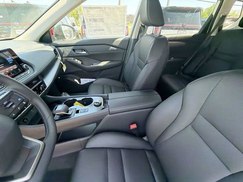 New 2026 Nissan Rogue SV AWD/4WD image 20