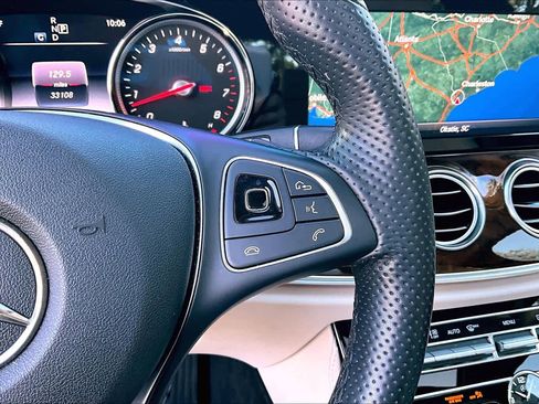 Used 2018 Mercedes-Benz E 300 image 24