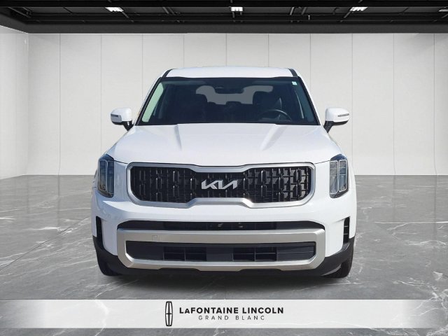 Used 2023 Kia Telluride LX FWD image 8