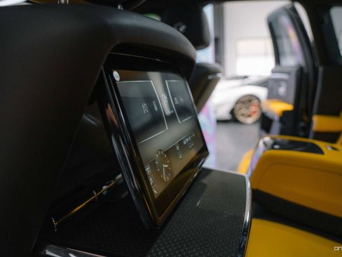 Used 2022 Rolls-Royce Ghost Black Badge image 18