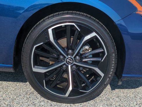 Certified 2023 Nissan Altima 2.5 SR image 11