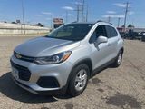 Used 2018 Chevrolet Trax LT w/ Sun & Sound Package image 3