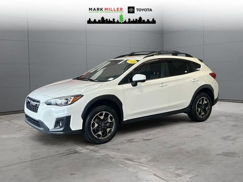 Used 2020 Subaru Crosstrek 2.0i Premium image 1