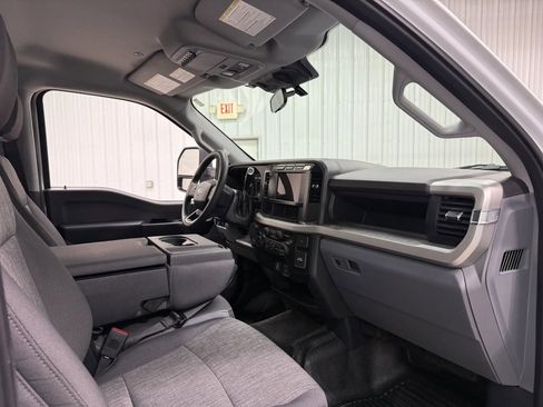 Used 2023 Ford F350 XL w/ Snow Plow/Camper Package AWD/4WD image 14