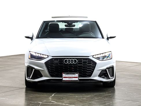 Used 2025 Audi A4 2.0T Premium w/ Convenience Package image 4