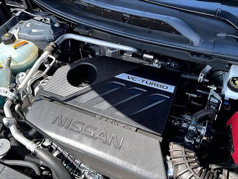 Used 2024 Nissan Rogue SV AWD/4WD image 32