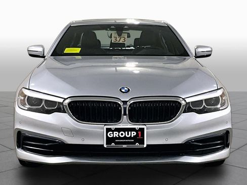 Used 2019 BMW 540i xDrive w/ Convenience Package AWD/4WD image 3