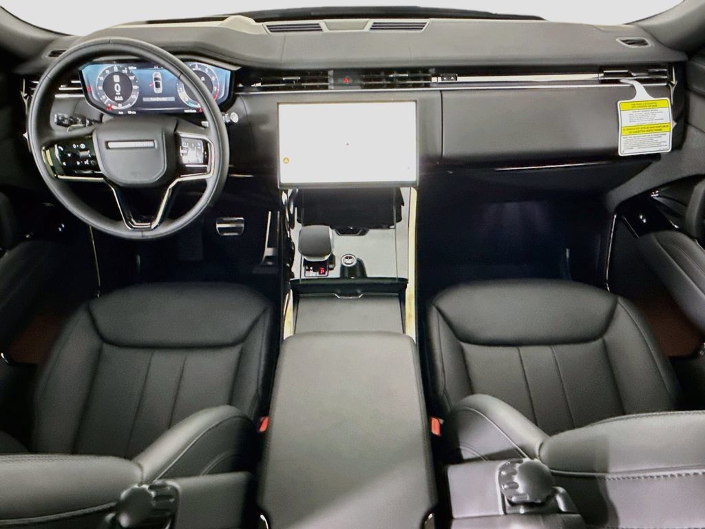 New 2026 Land Rover Range Rover Sport Dynamic SE AWD/4WD image 14