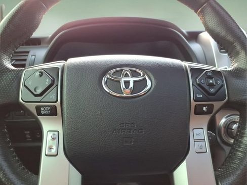 Used 2024 Toyota 4Runner SR5 Premium w/ Moonroof Package AWD/4WD image 25