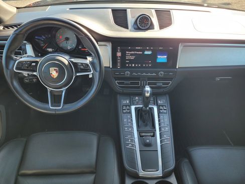 Used 2020 Porsche Macan S image 9