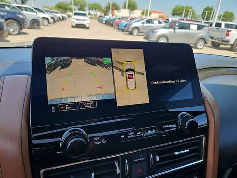 Used 2023 INFINITI QX80 Sensory w/ Cargo Package image 14