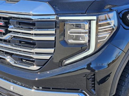 New 2026 GMC Sierra 1500 SLT w/ SLT Premium Package image 5
