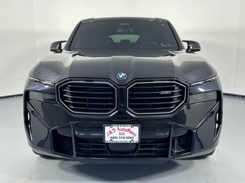 Used 2023 BMW XM AWD/4WD image 2
