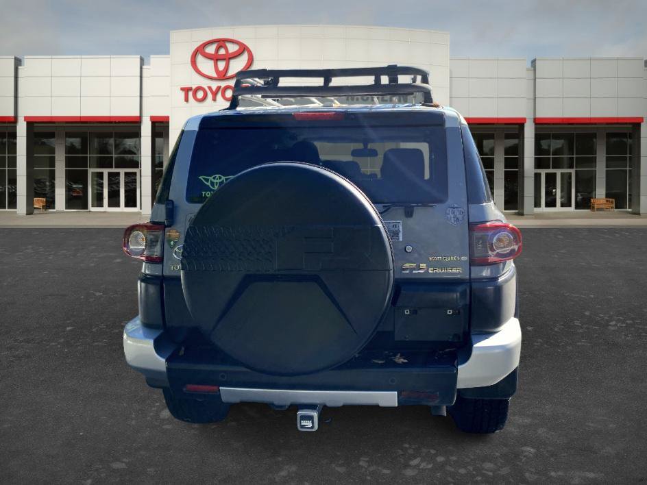 Used 2014 Toyota FJ Cruiser 4WD w/ Upgrade Package image 10