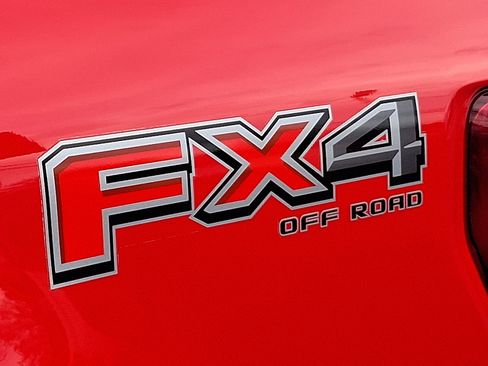 Used 2021 Ford F150 Lariat w/ Equipment Group 502A High image 32