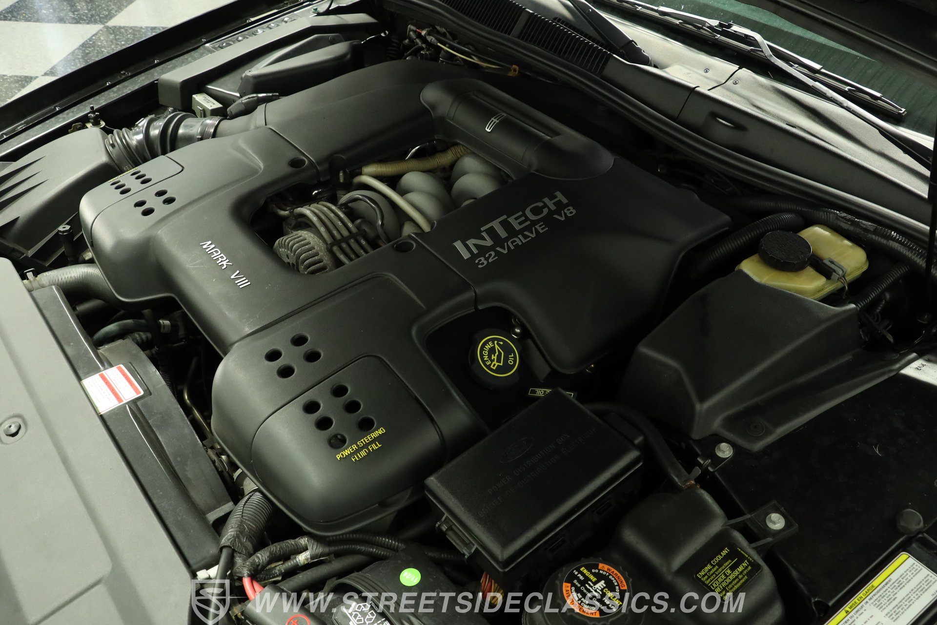 Used 1996 Lincoln Mark VIII RWD image 31