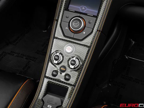 Used 2013 McLaren MP4-12C Spider RWD image 37