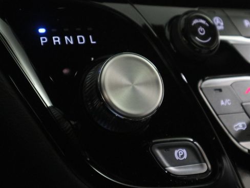 New 2026 Chrysler Pacifica Select image 28