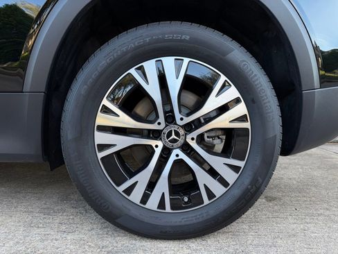 Certified 2025 Mercedes-Benz GLB 250 image 20